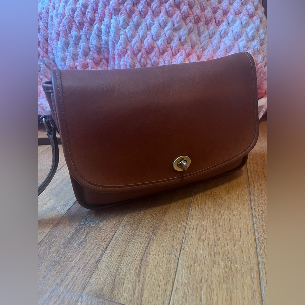 Coach Brown Leather Crossbody Bag - Picture 3 of 12